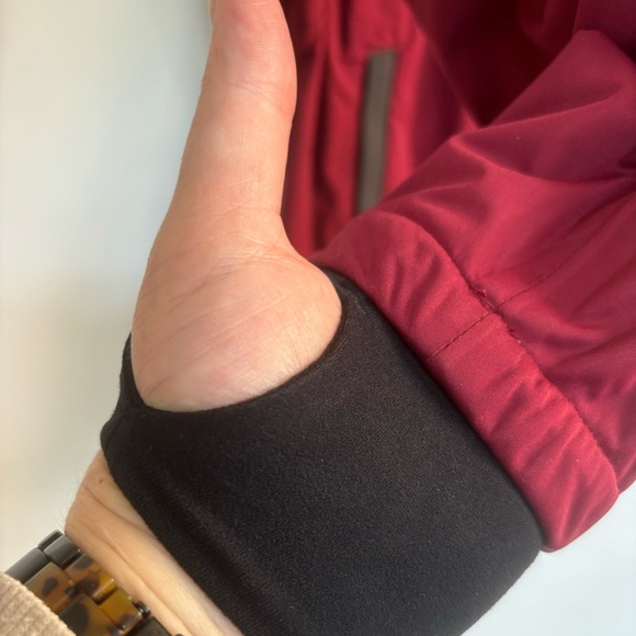 Aether Union Cycling Jacket NWOT in Red Wine - Picture 16 of 16